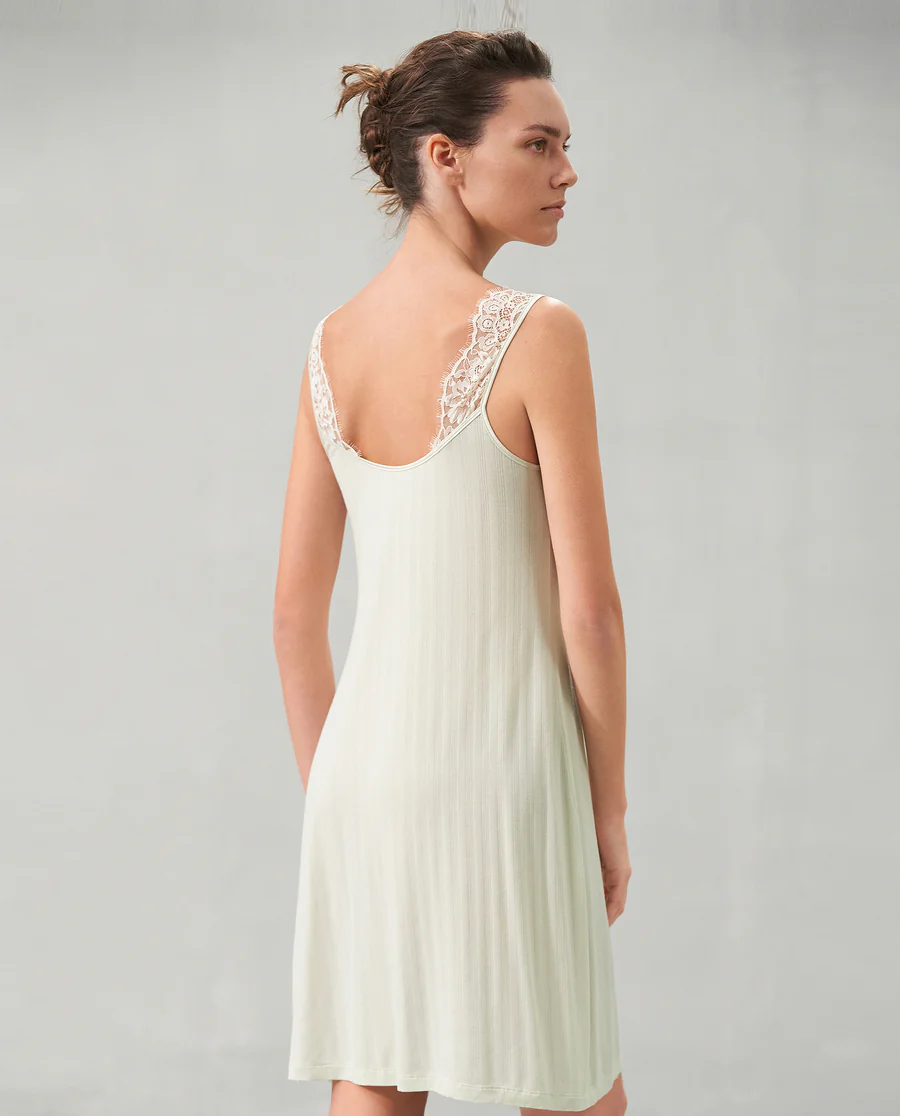 Aimer Lace Wide Shoulder Short Nightgown - Image 11