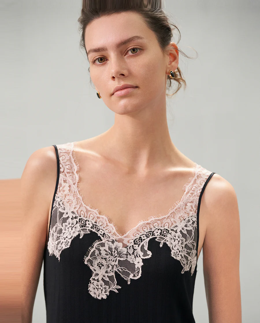 Aimer Lace Wide Shoulder Short Nightgown - Image 3