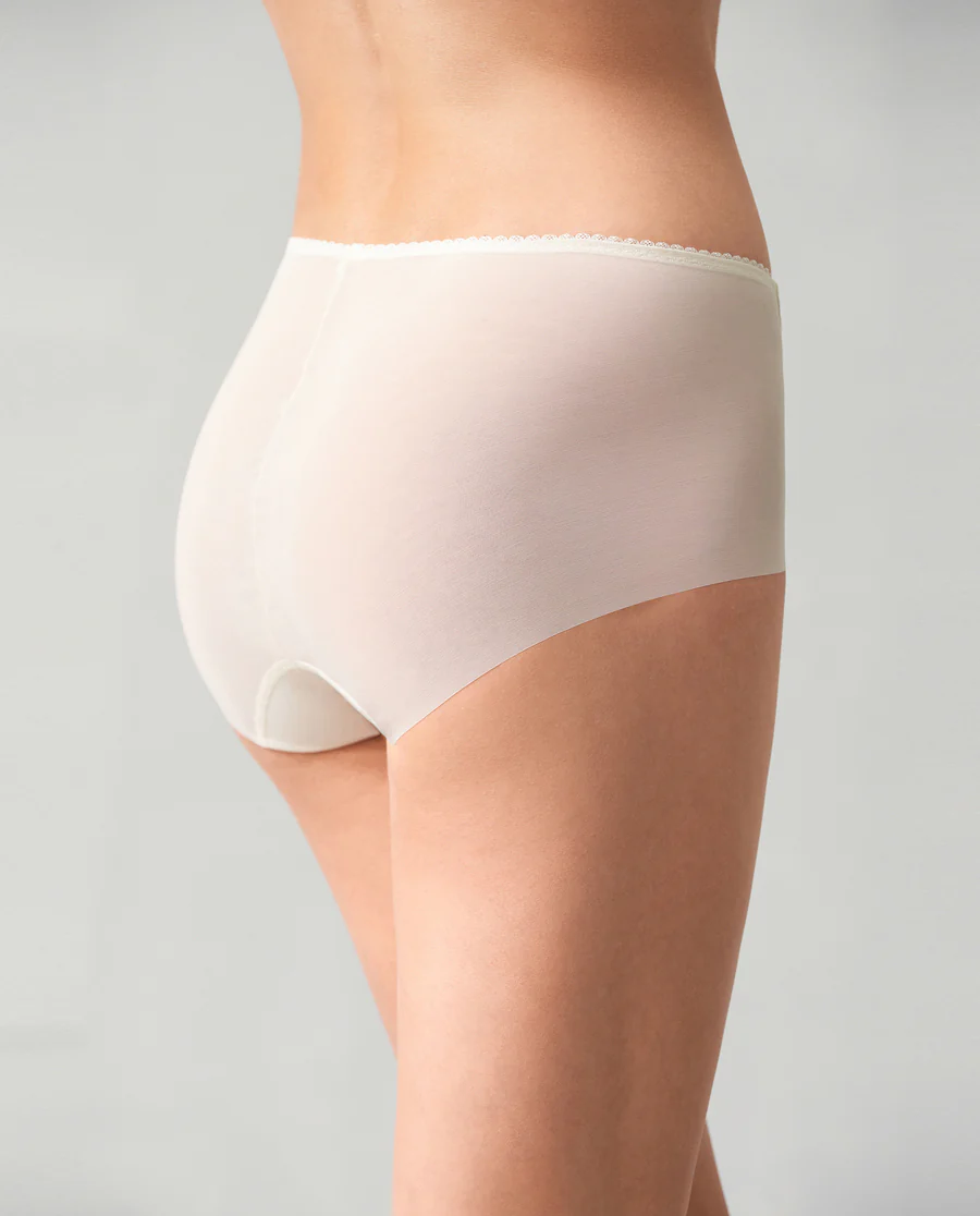 Aimer Mid-rise Seamless Boyshorts - Image 3