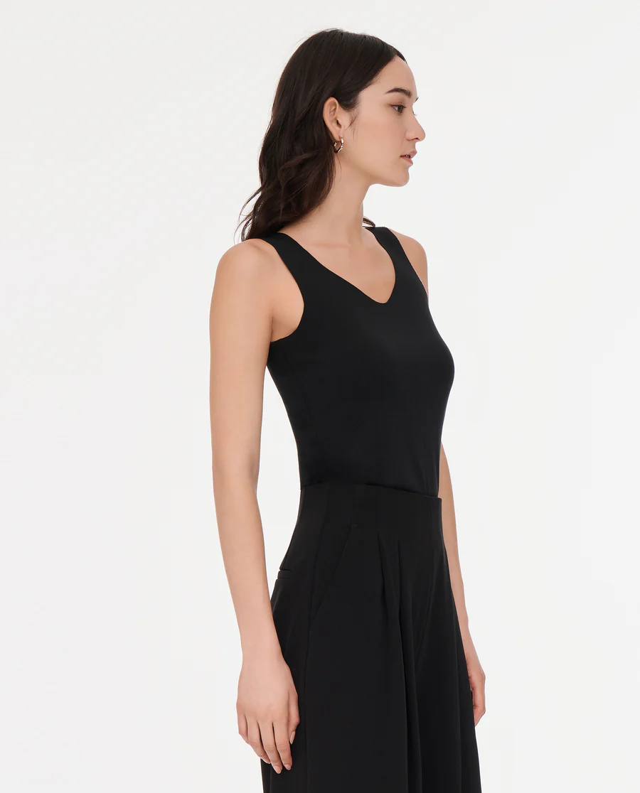 Aimer Milk Fiber Collection V-Neck Undershirt - Image 5